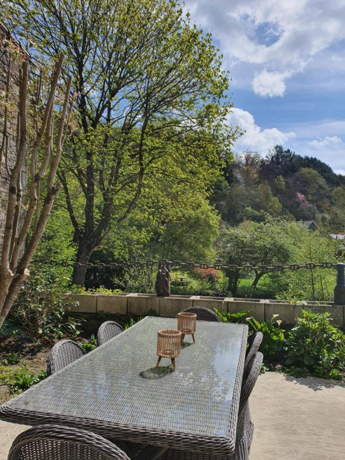 Вилла Les Bords De Rance Динан Экстерьер фото